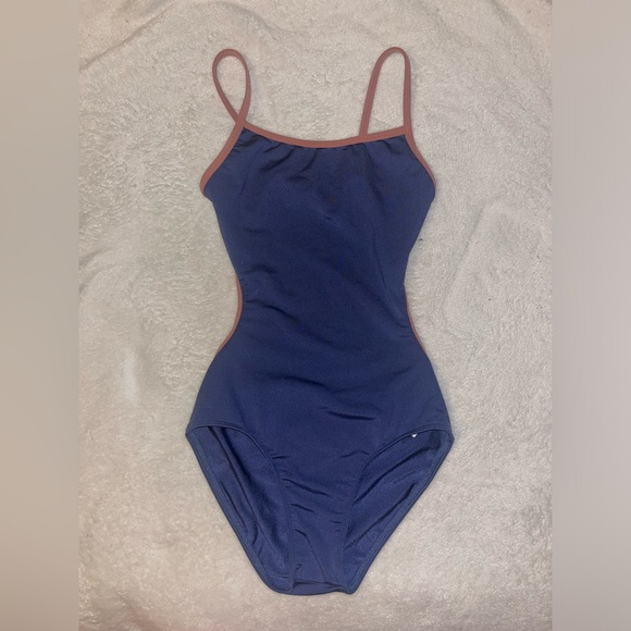 Dance leotard! Size small! Excellent condition! - Picture 2 of 5